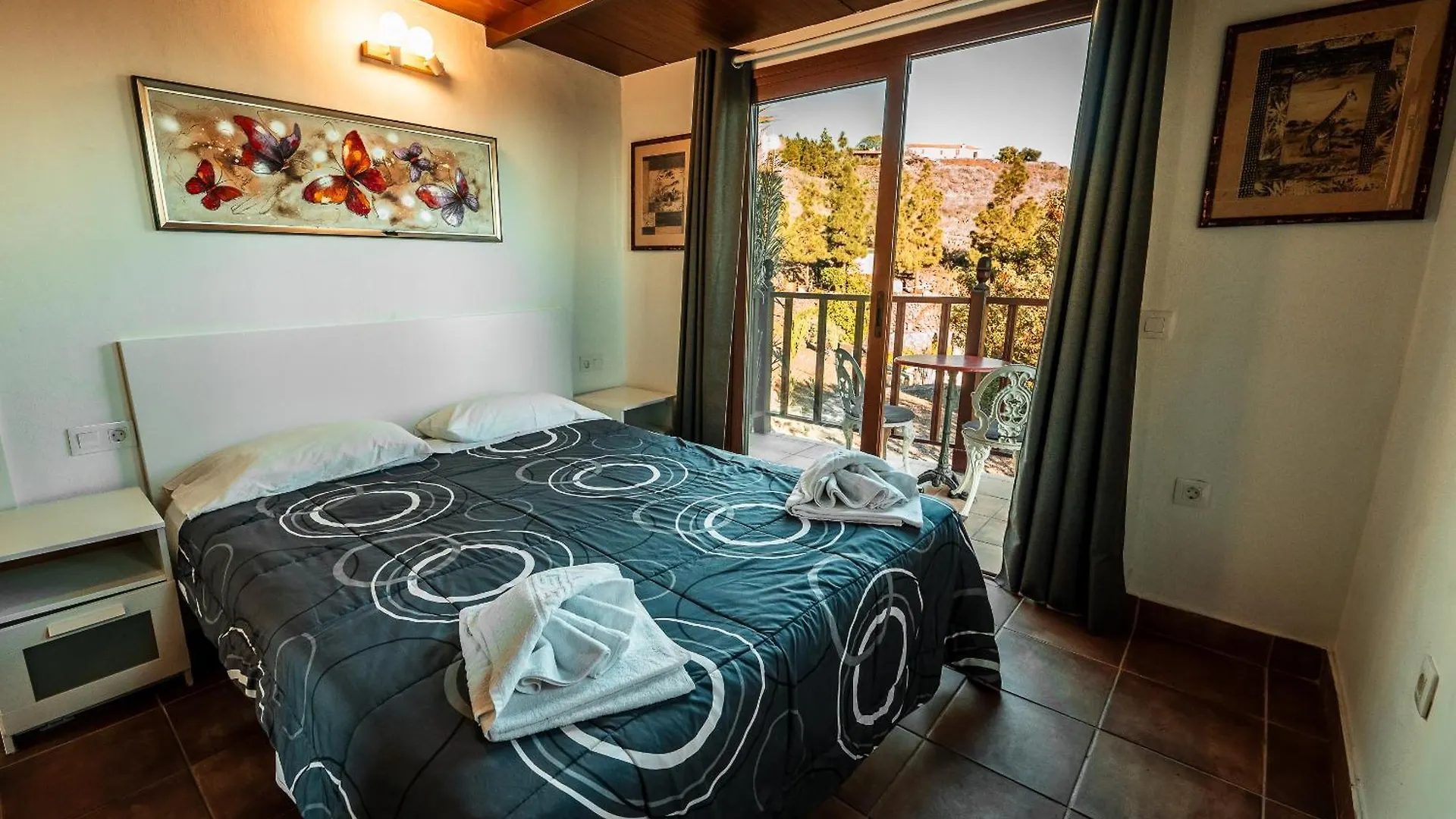 Hotel Rural la Correa del Almendro Arona  Casa rural Arona (Tenerife)